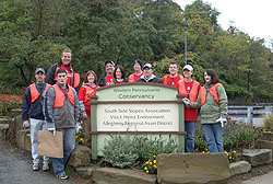 Community garden volunteers — Riverview Park, South Side