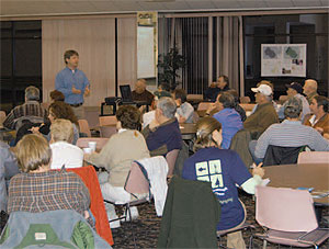 Mike Kuzemchak, Laurel Highlands
project director, meets with Tubmill Creek
residents about WPC’s efforts in their area.