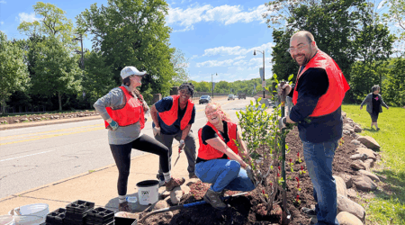 Community garden volunteers