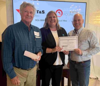 BHE GT&S Don Houser awards grant to Murrysville Area Watershed Association, Westmoreland County